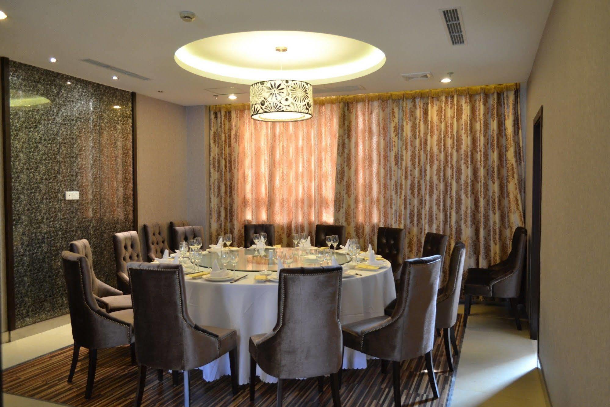 Jingyue Boutique Hotel Shanghai Exteriör bild